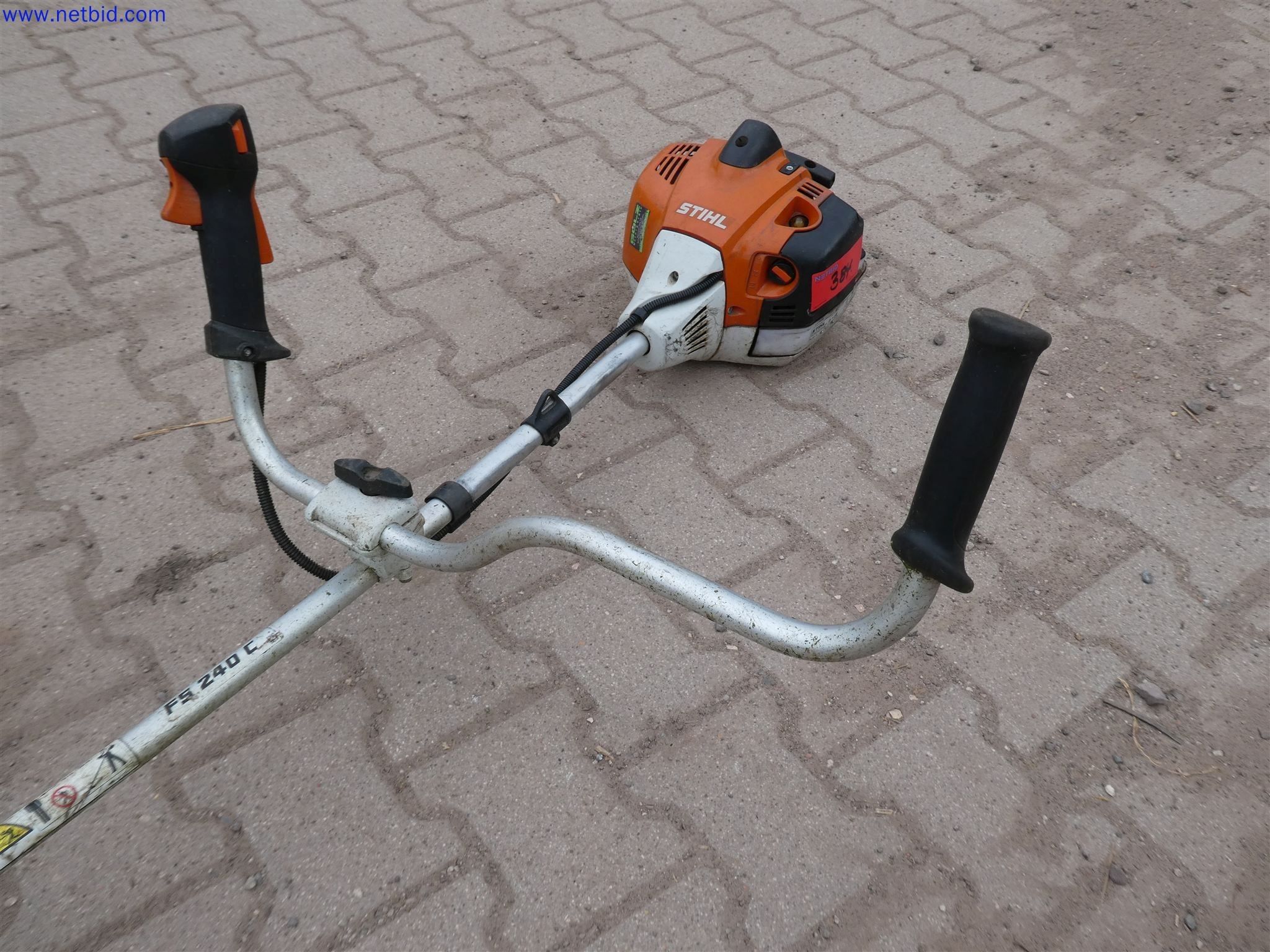 Machines de jardinage, pelles, véhicules de chantier & machines forestières-2