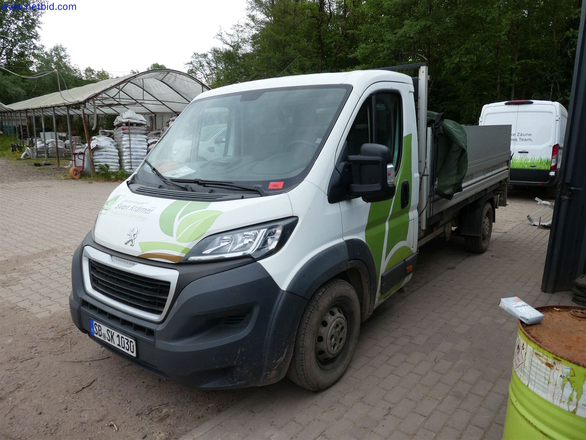 Machines de jardinage, pelles, véhicules de chantier & machines forestières-1