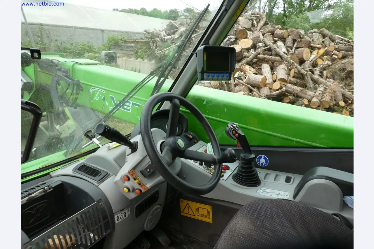 Machines de jardinage, pelles, véhicules de chantier & machines forestières-15