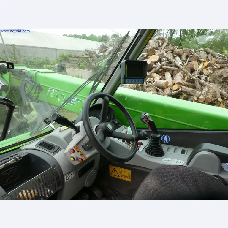 Machines de jardinage, pelles, véhicules de chantier & machines forestières-15