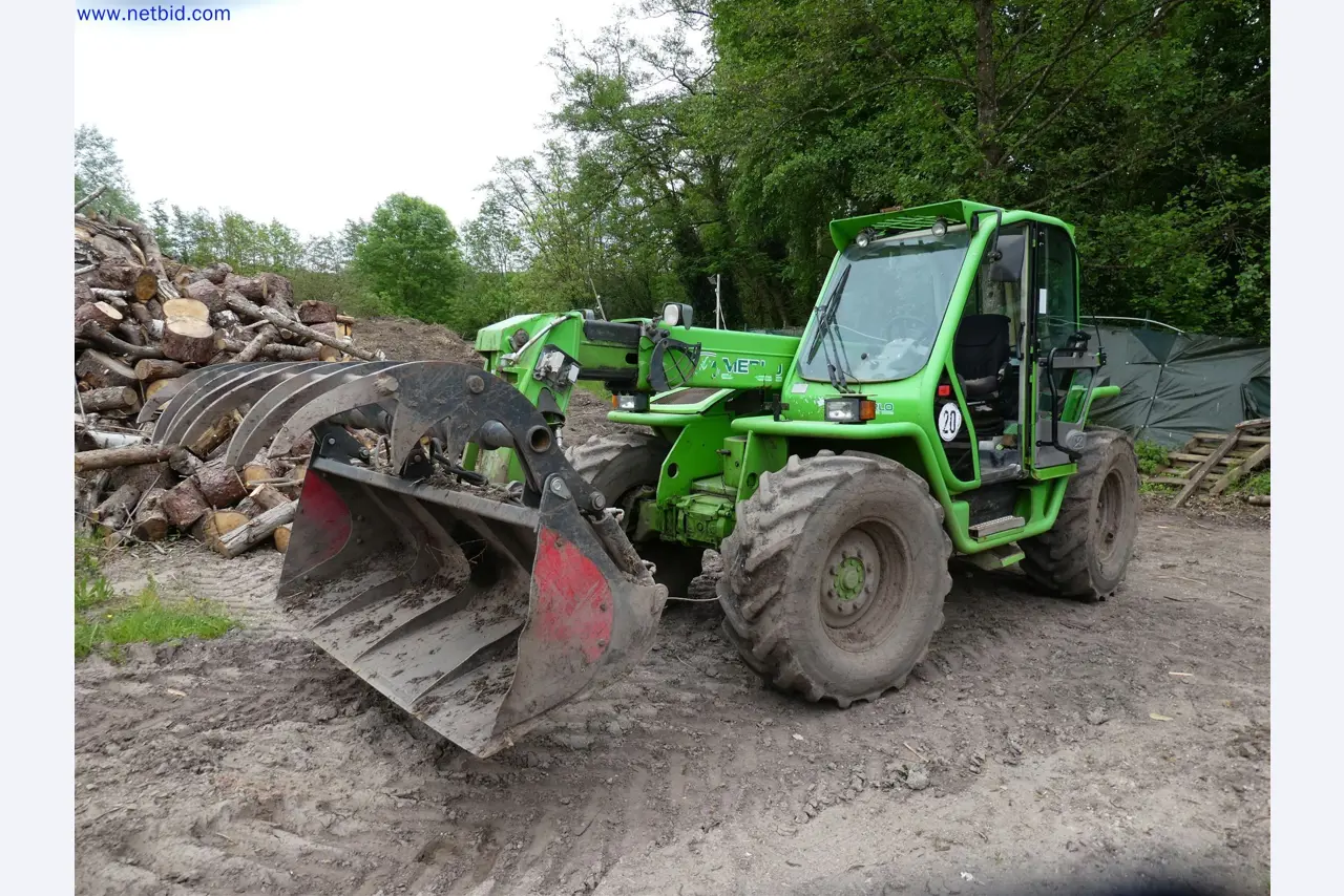 Machines de jardinage, pelles, véhicules de chantier & machines forestières-1