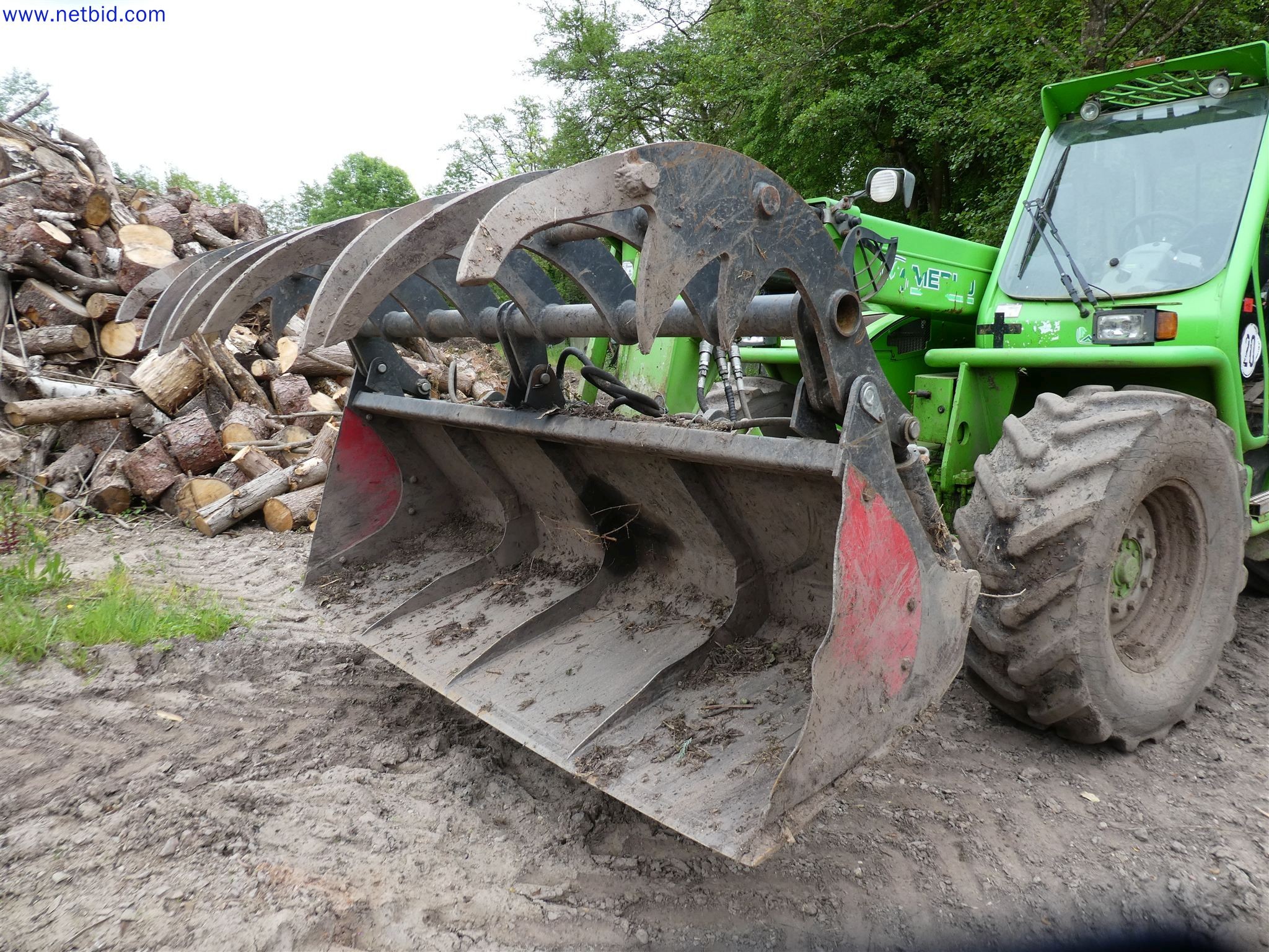 Machines de jardinage, pelles, véhicules de chantier & machines forestières-9