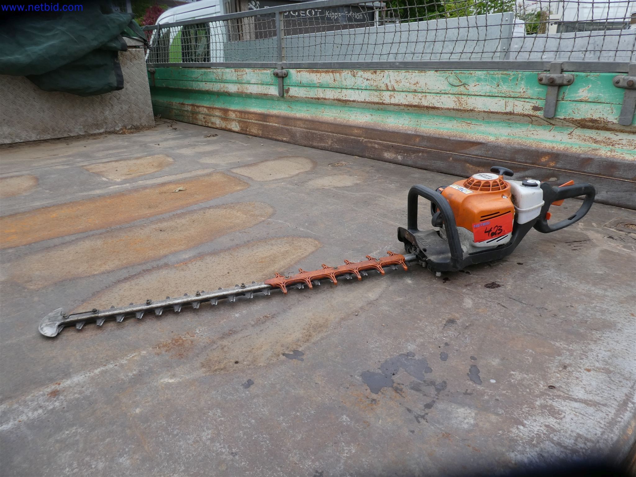 Machines de jardinage, pelles, véhicules de chantier & machines forestières-1