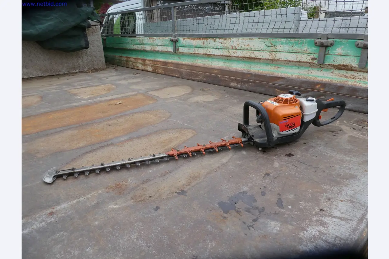 Machines de jardinage, pelles, véhicules de chantier & machines forestières-1