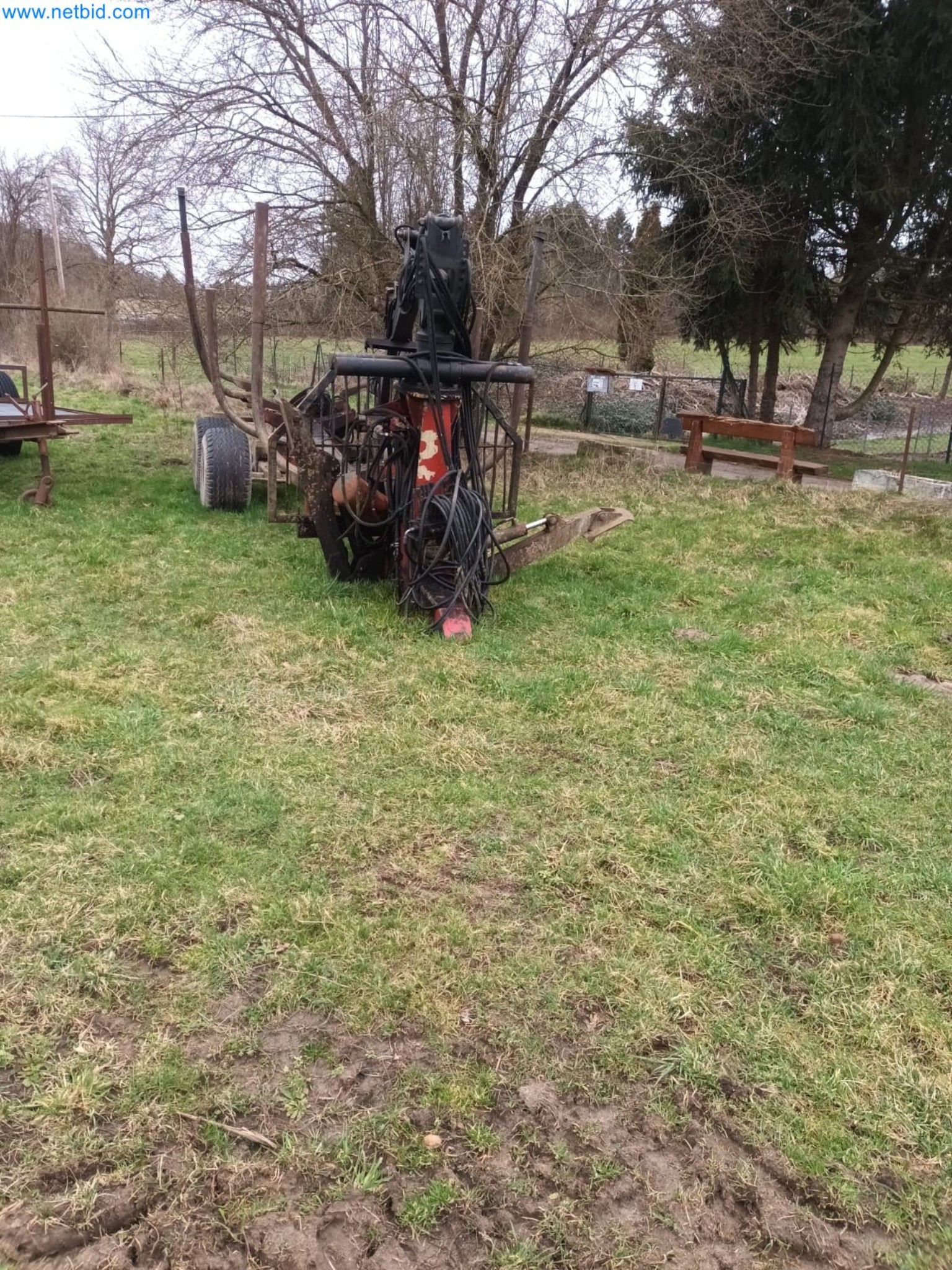 Zahradnické stroje, bagry, stavební vozidla a lesnické stroje-6