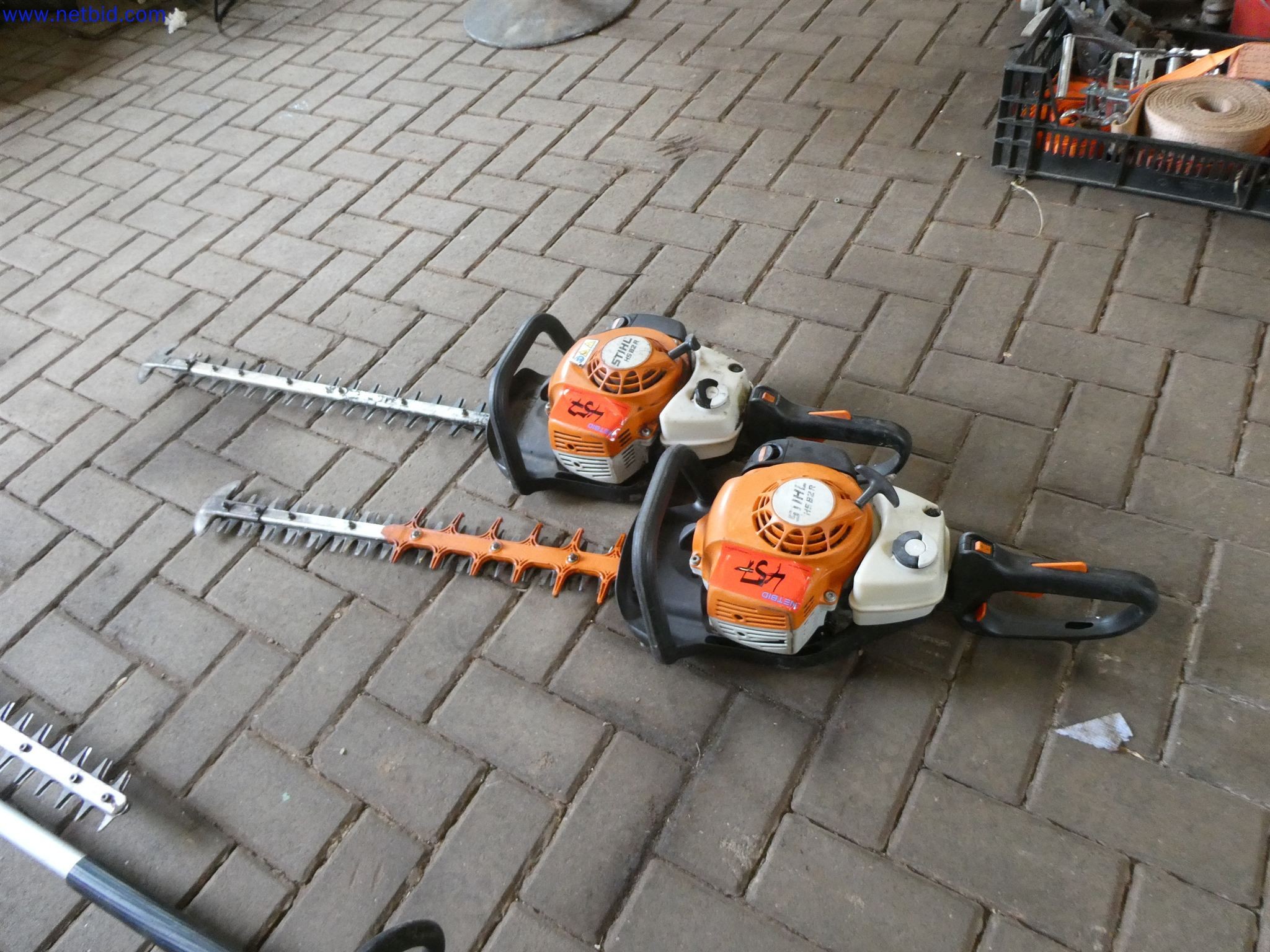Machines de jardinage, pelles, véhicules de chantier & machines forestières-1