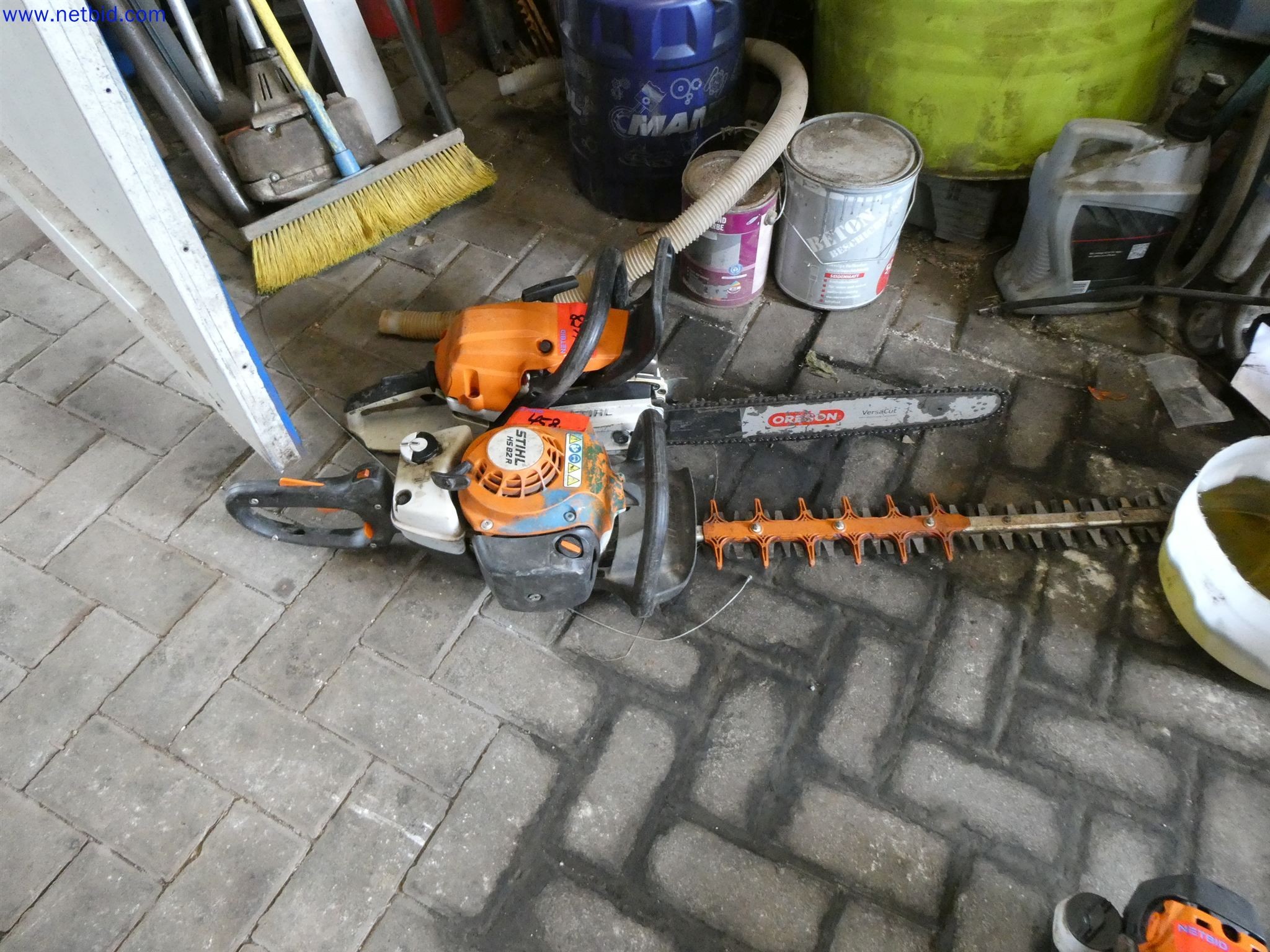 Machines de jardinage, pelles, véhicules de chantier & machines forestières-1