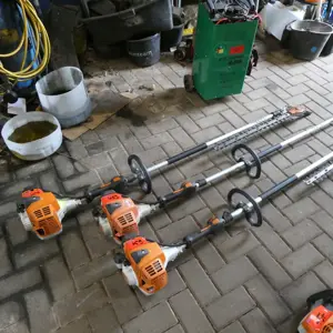 3 Taille-haies à moteur Stihl HL 94/K