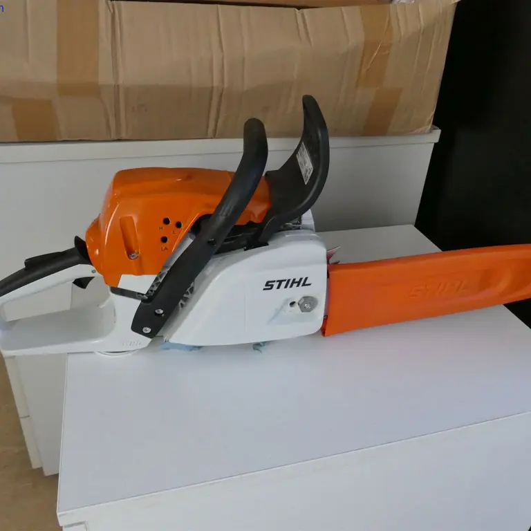 Motorized chainsaw Stihl MS 231/C