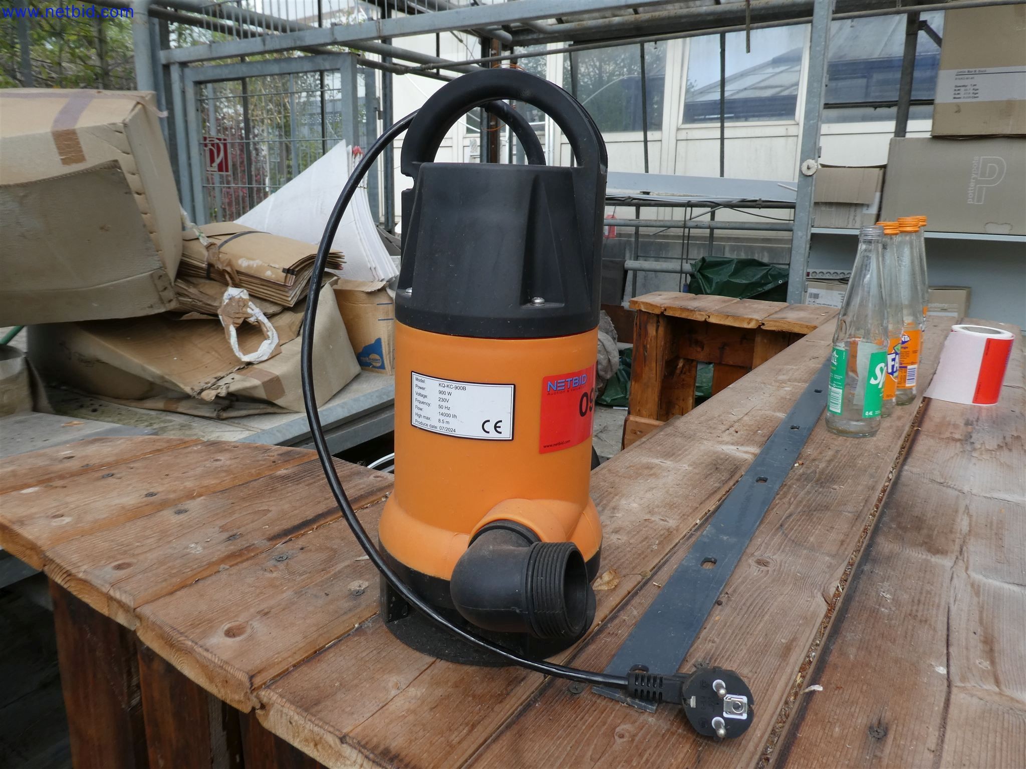 Machines de jardinage, pelles, véhicules de chantier & machines forestières-1