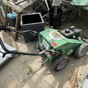 Motor-Rasenbelüfter BILLYGOAT PL1803V