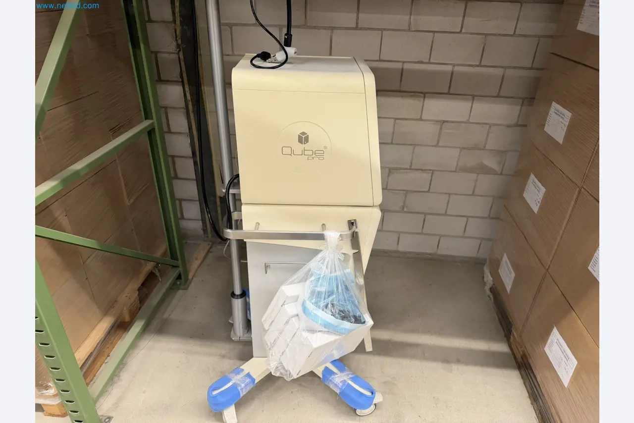 Medical devices for ophthalmology from a Swiss hospital-11