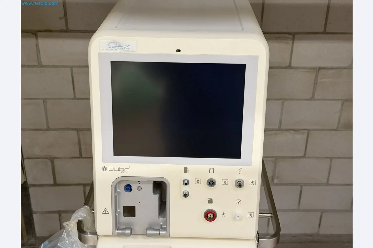 Medical devices for ophthalmology from a Swiss hospital-2