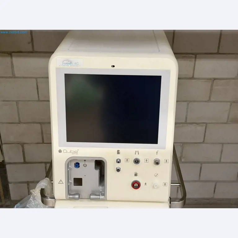 Medical devices for ophthalmology from a Swiss hospital-2