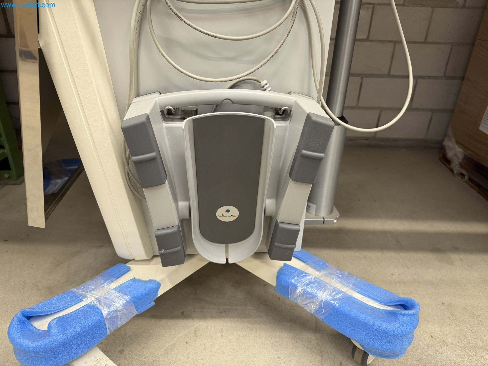 Medical devices for ophthalmology from a Swiss hospital-3