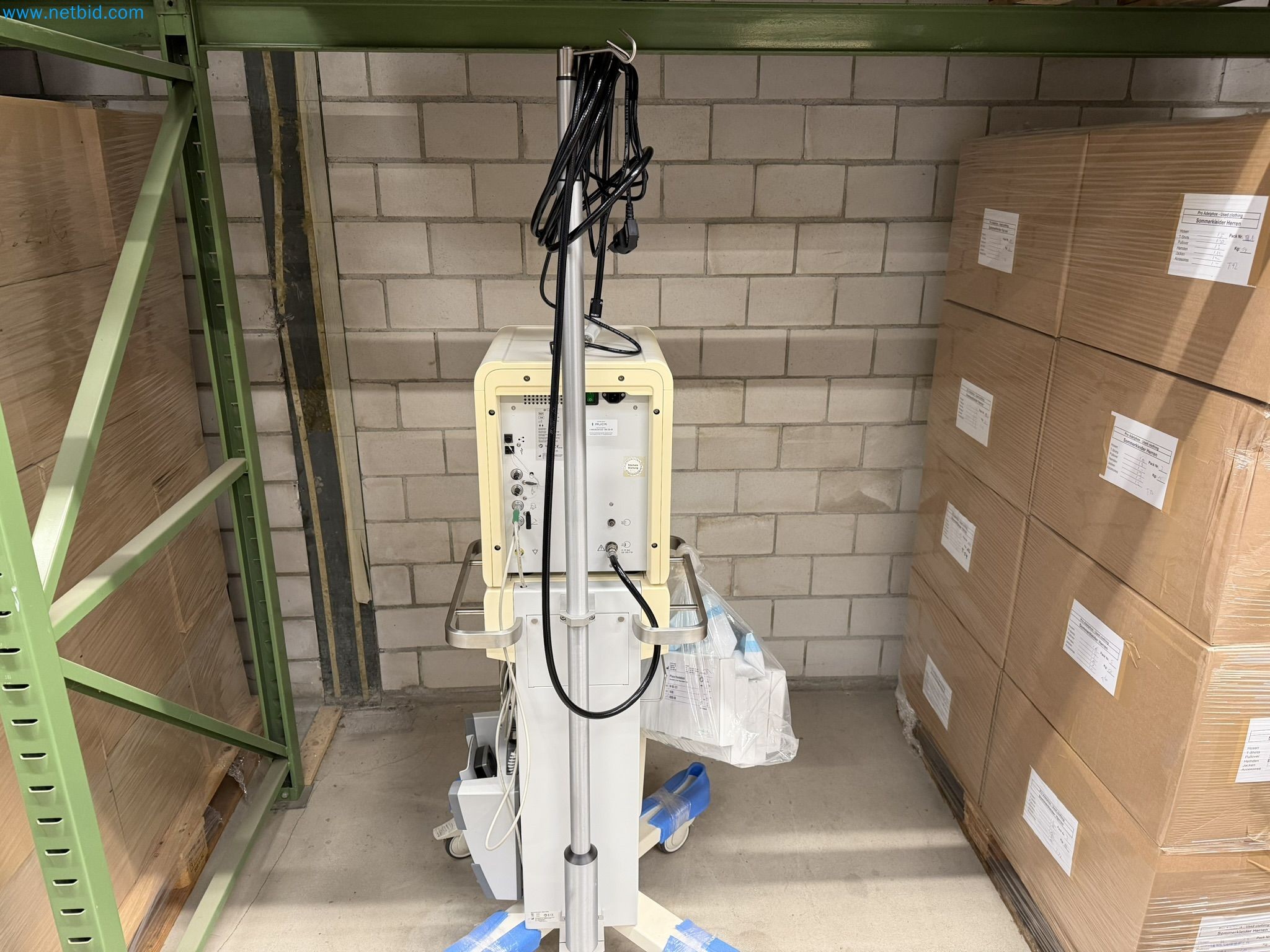 Medical devices for ophthalmology from a Swiss hospital-6