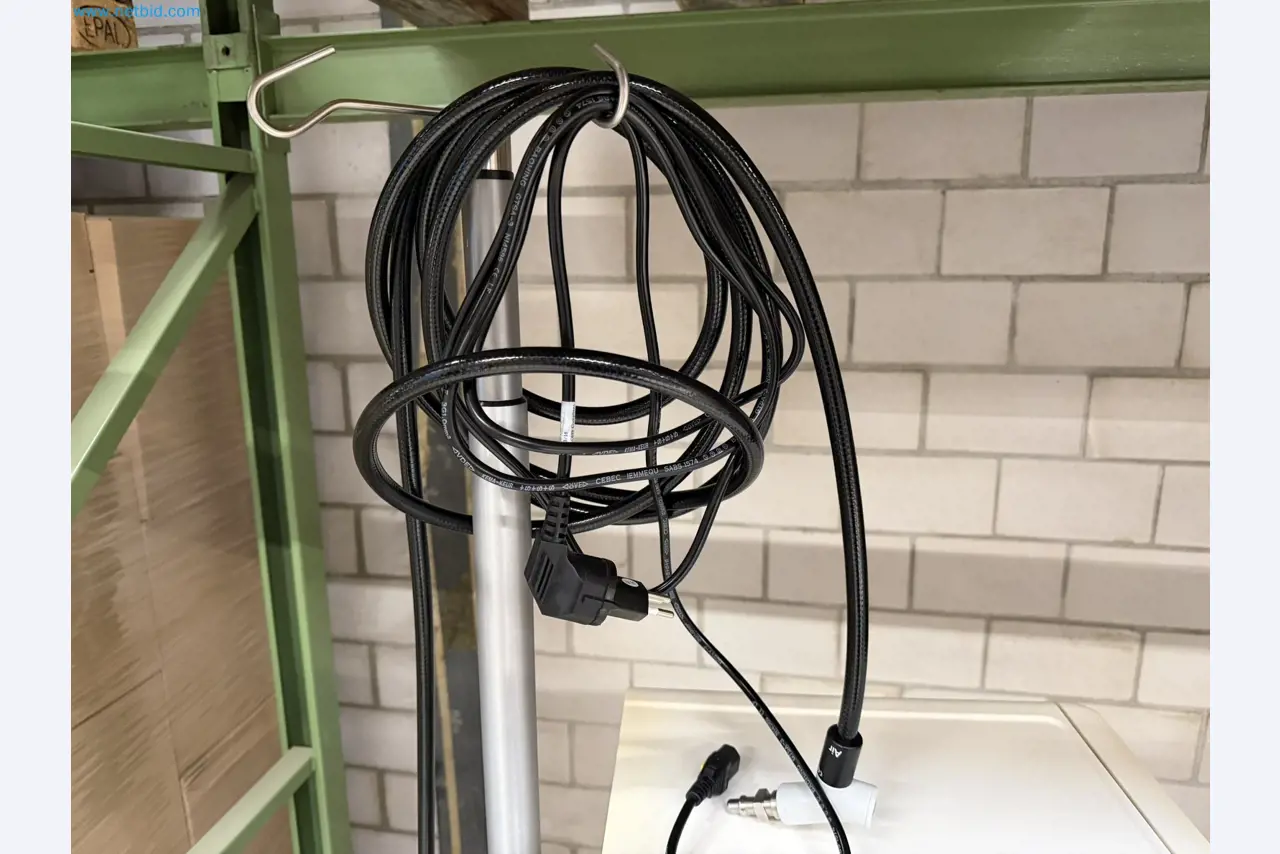 Medical devices for ophthalmology from a Swiss hospital-7