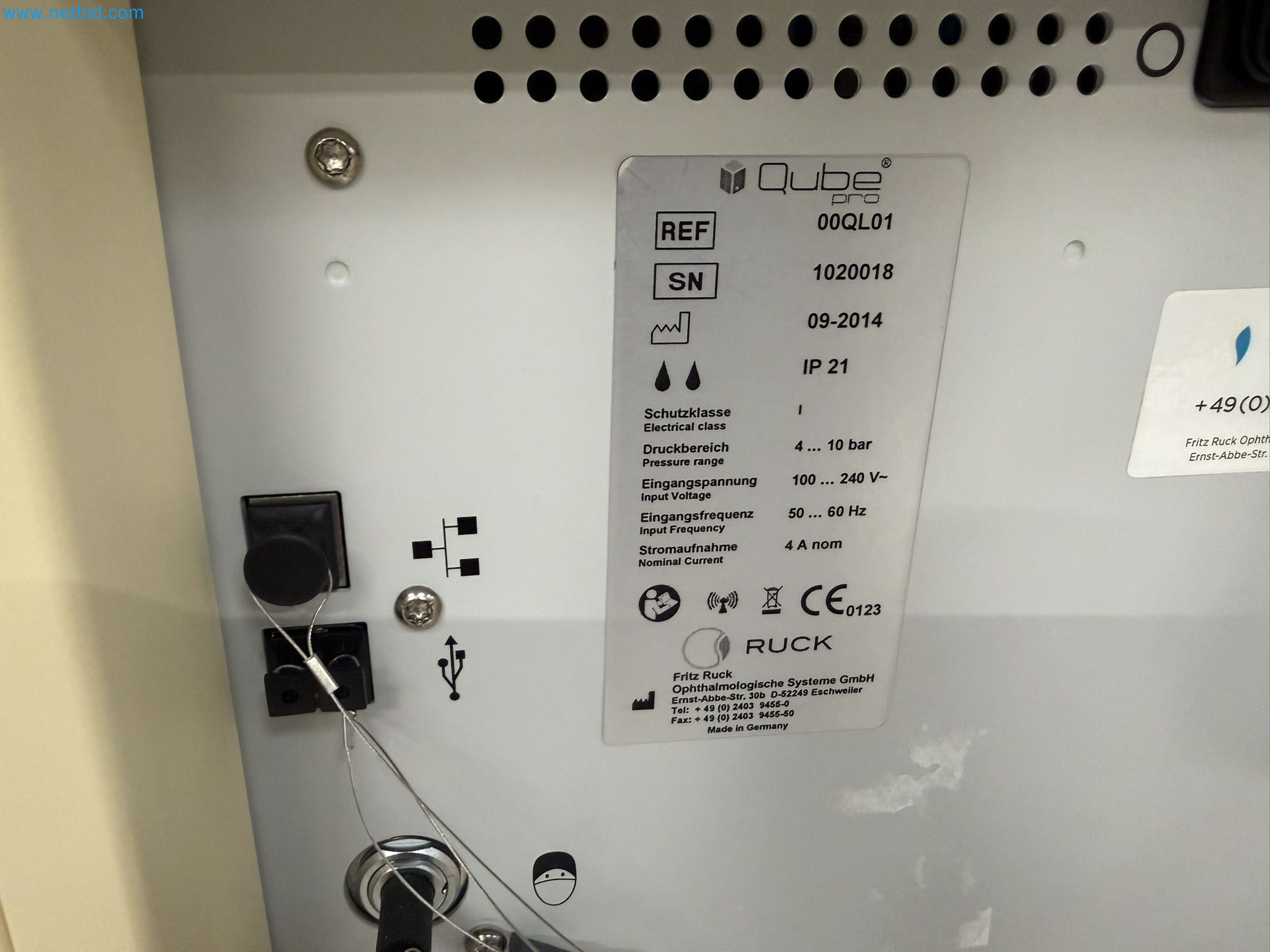 Medical devices for ophthalmology from a Swiss hospital-9