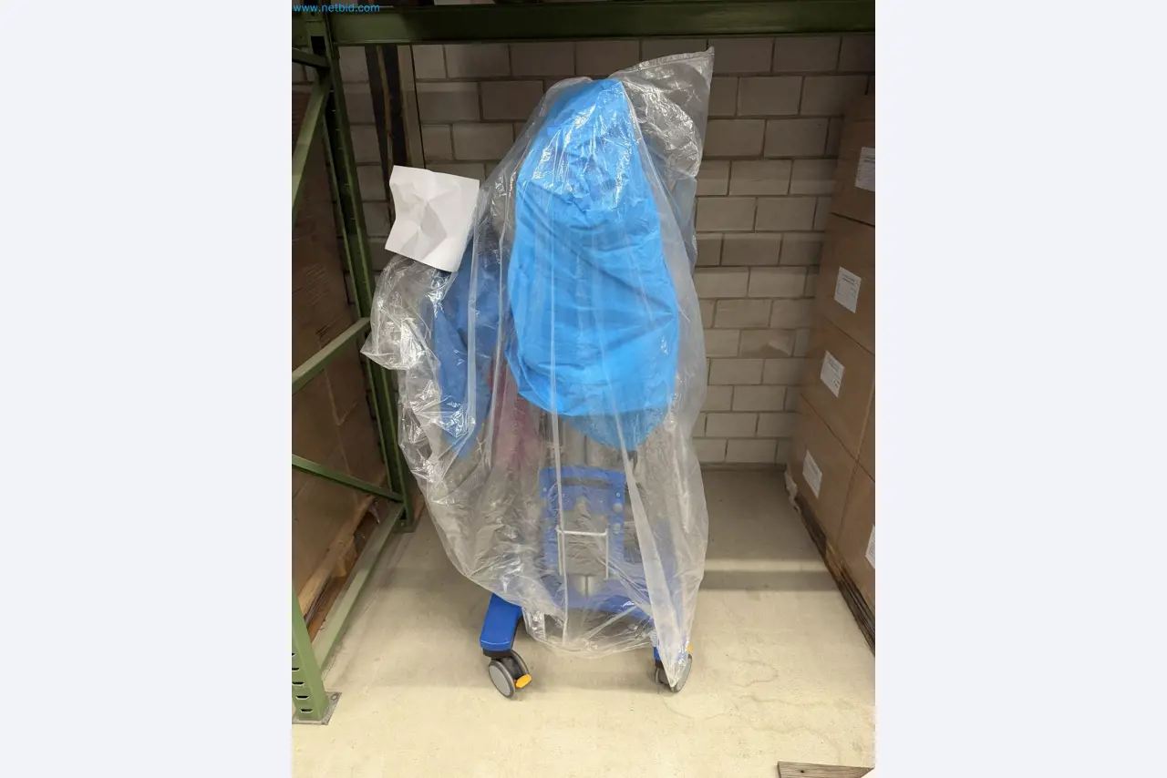 Medical devices for ophthalmology from a Swiss hospital-23