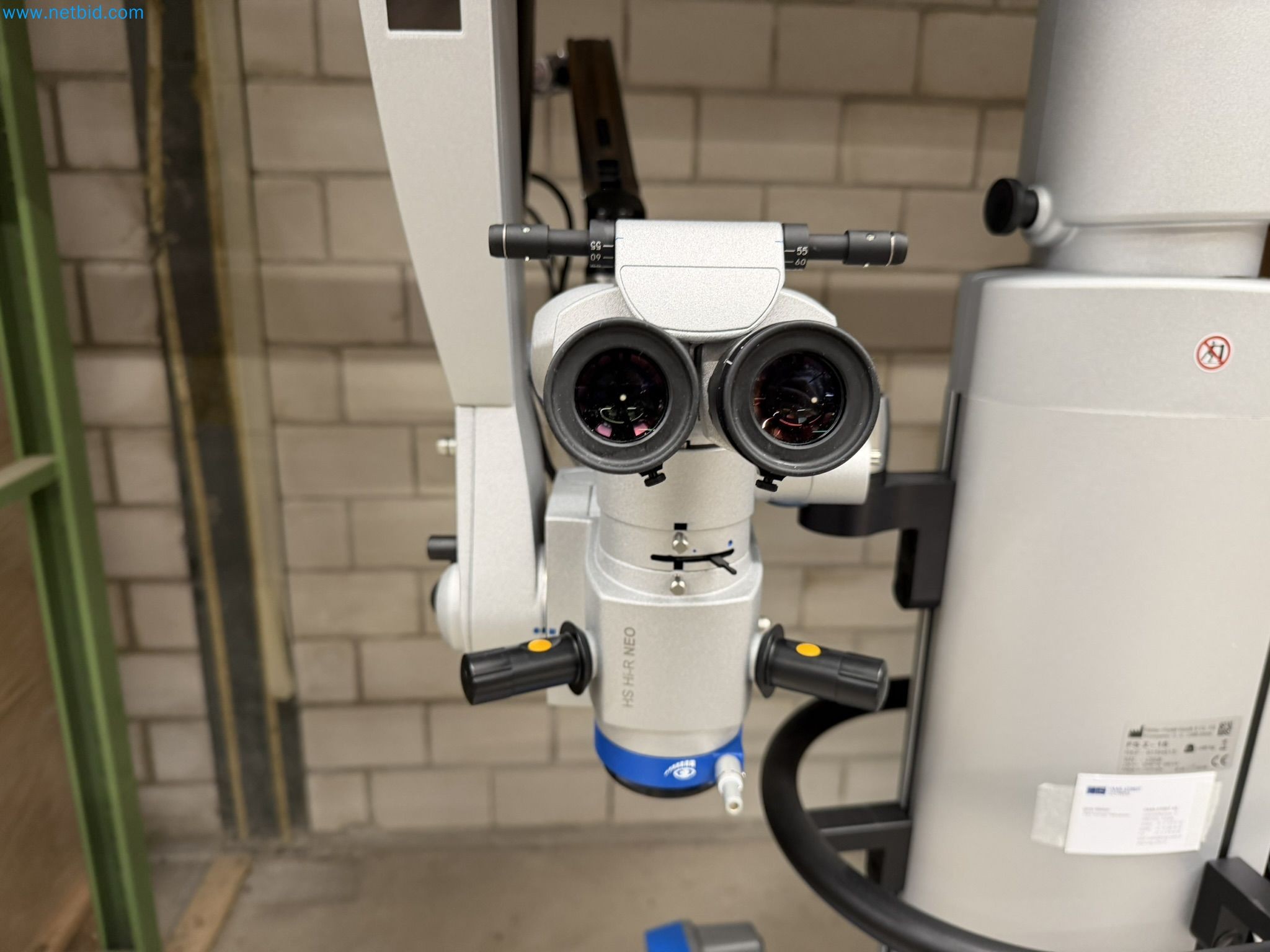 Medical devices for ophthalmology from a Swiss hospital-8