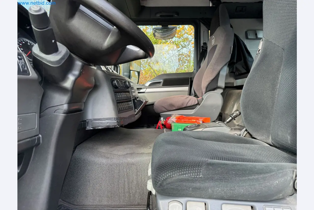 Machines and vehicles of a stage and building services engineering company-105