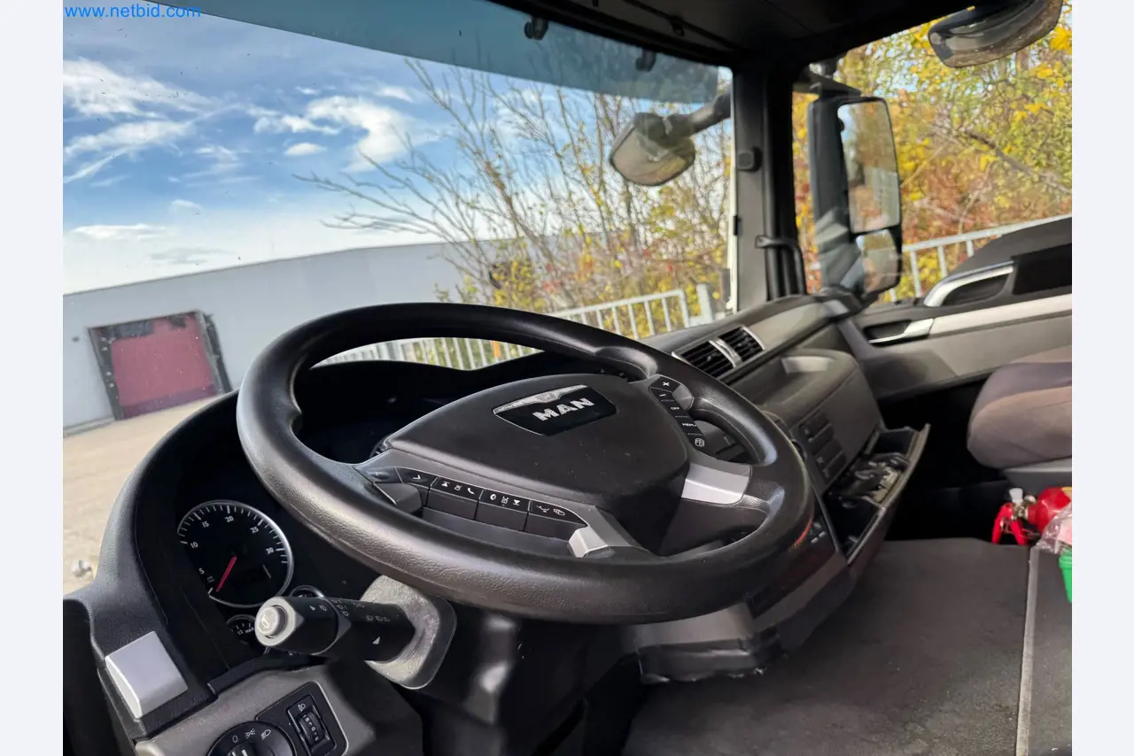 Machines and vehicles of a stage and building services engineering company-108