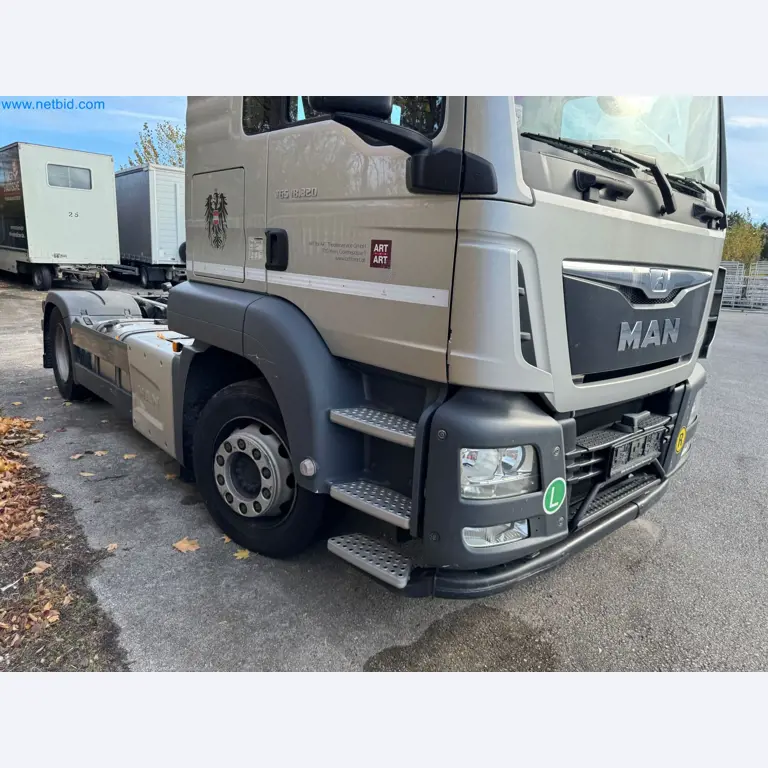 Machines and vehicles of a stage and building services engineering company-11