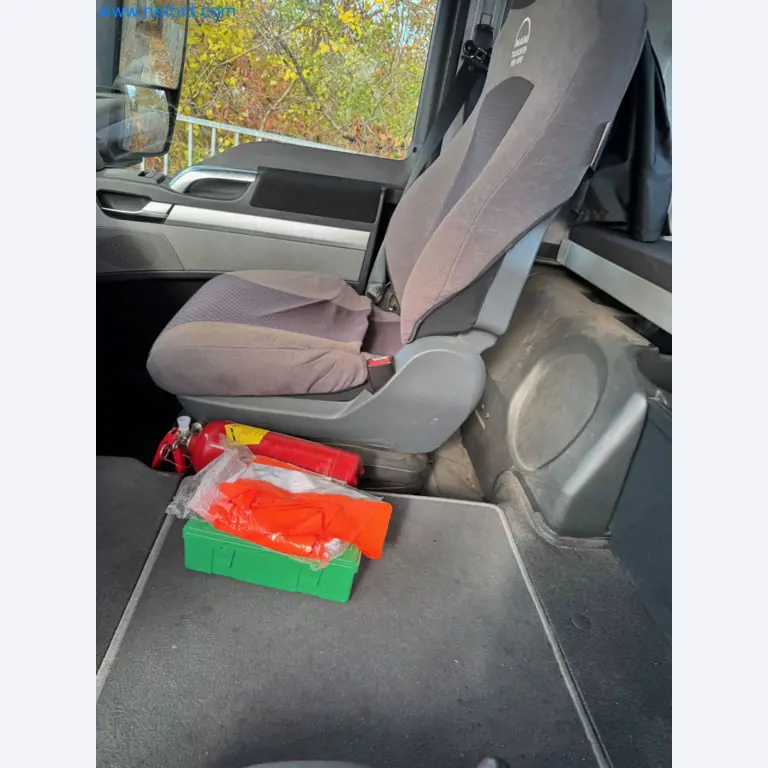 Machines and vehicles of a stage and building services engineering company-121