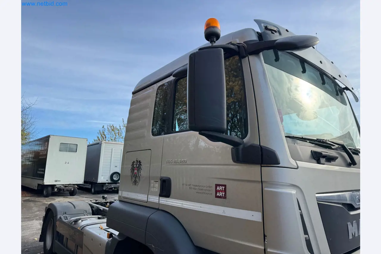 Machines and vehicles of a stage and building services engineering company-12