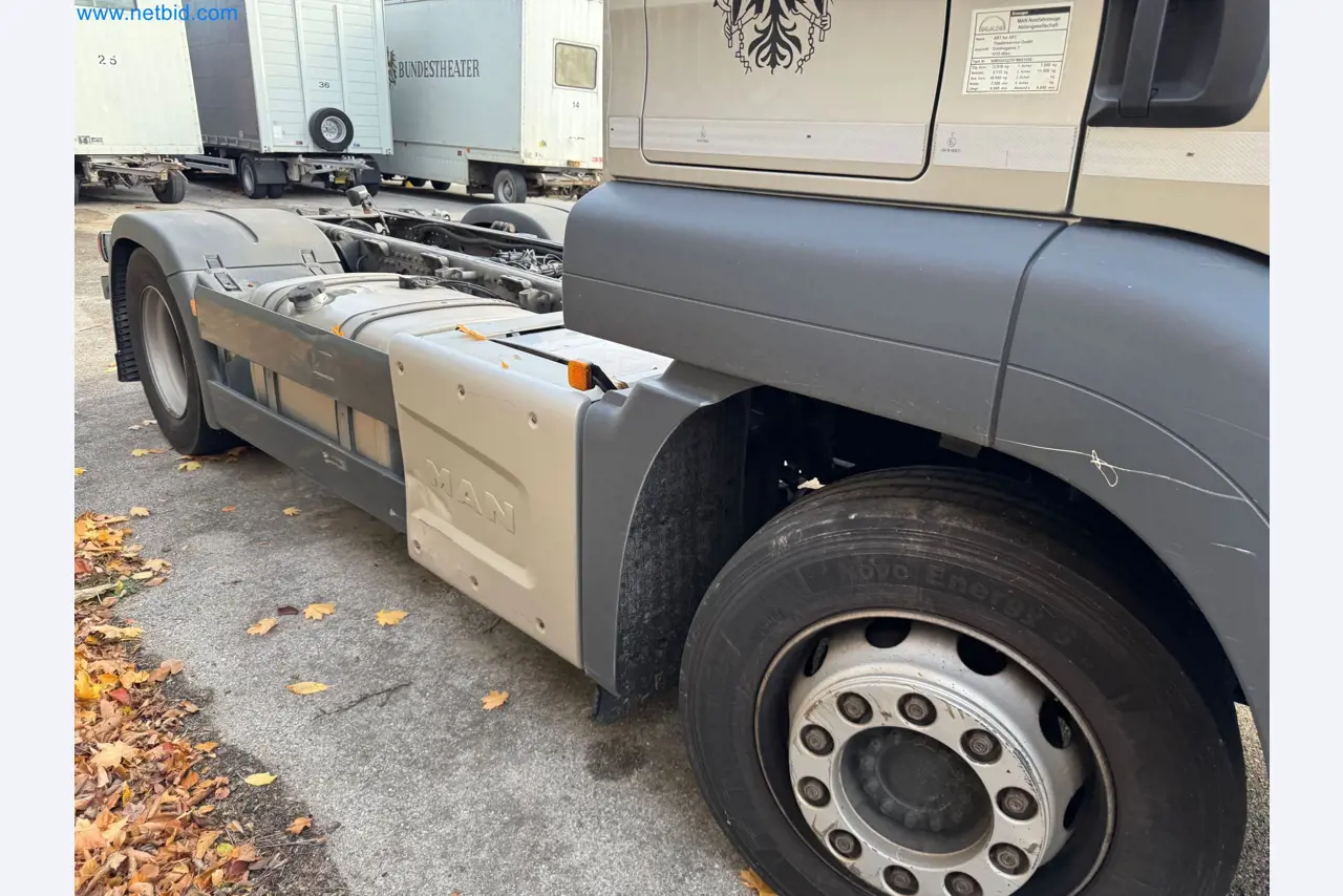 Machines and vehicles of a stage and building services engineering company-15