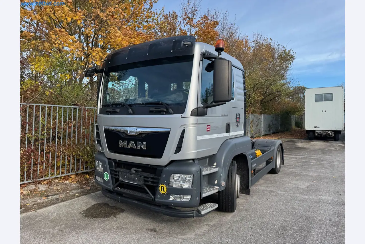 Machines and vehicles of a stage and building services engineering company-1