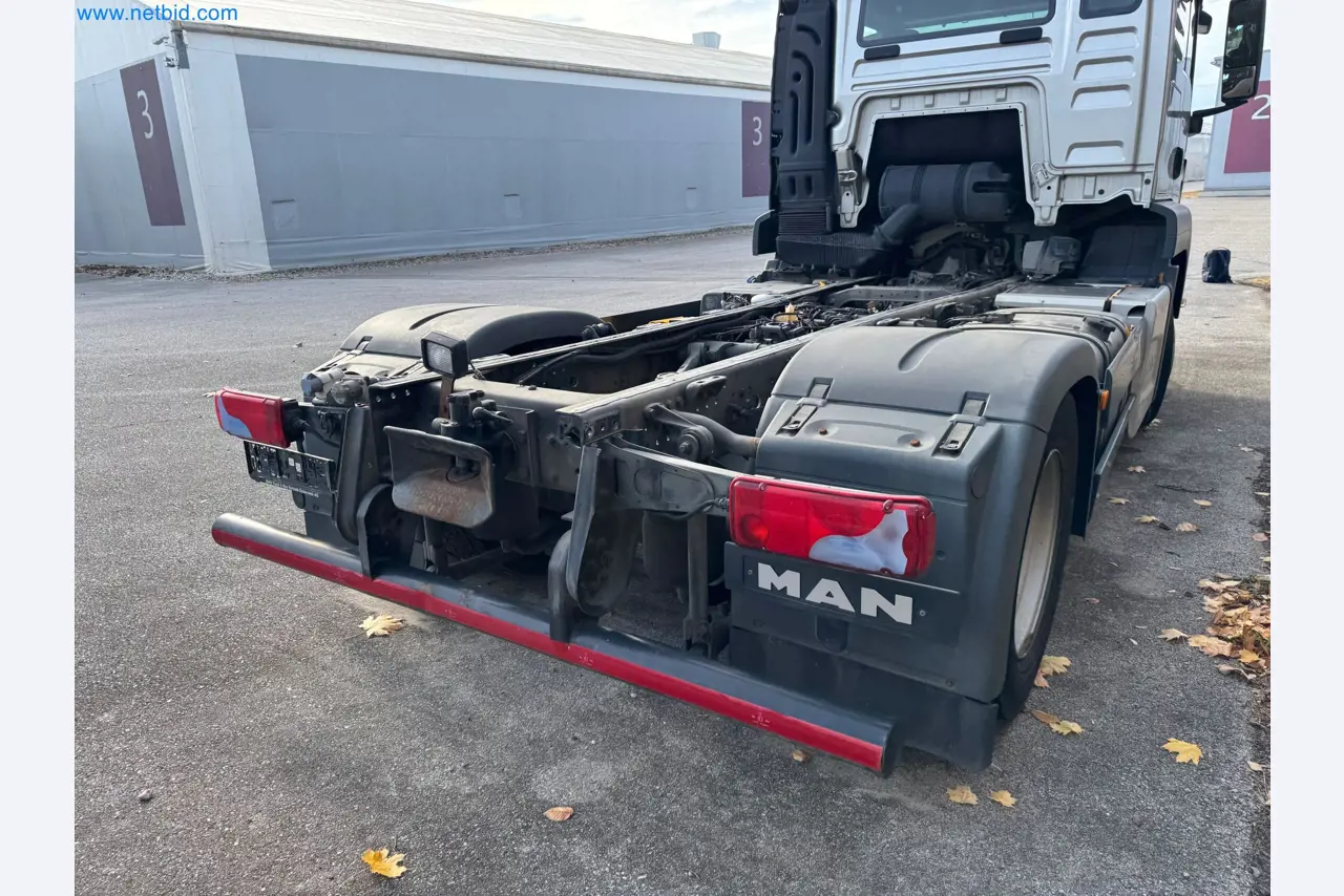 Machines and vehicles of a stage and building services engineering company-20