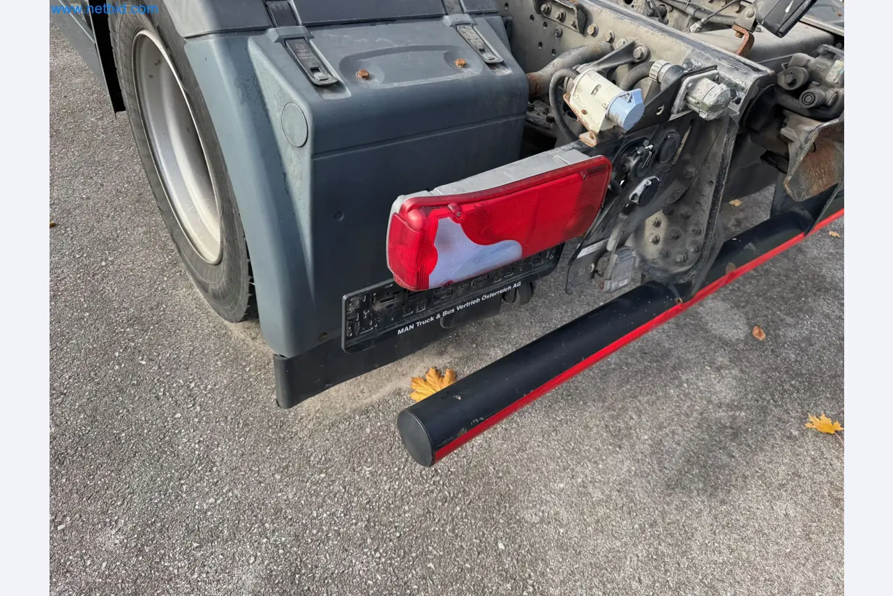 Machines and vehicles of a stage and building services engineering company-28