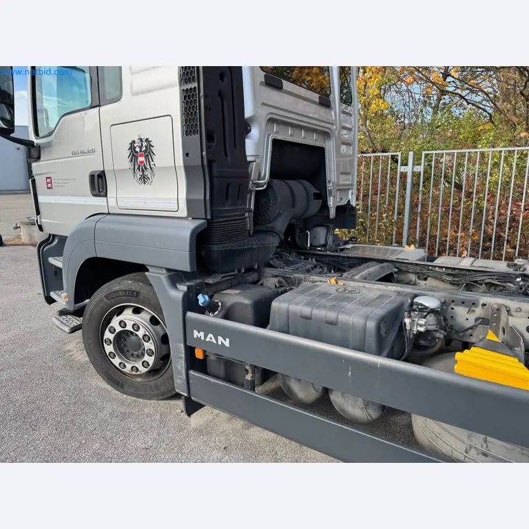 Machines and vehicles of a stage and building services engineering company-35