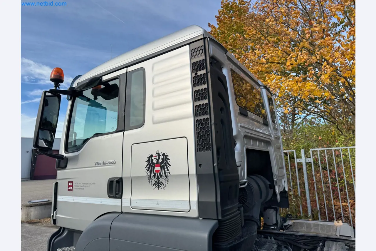 Machines and vehicles of a stage and building services engineering company-37