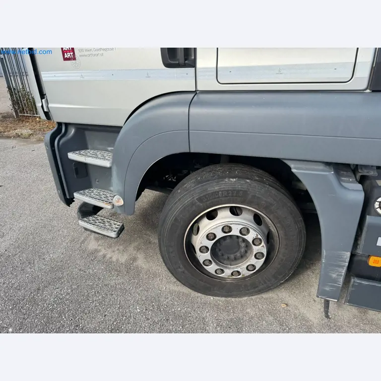 Machines and vehicles of a stage and building services engineering company-39