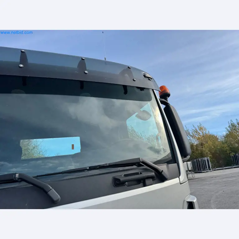 Machines and vehicles of a stage and building services engineering company-44