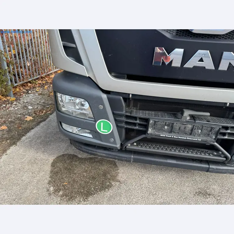 Machines and vehicles of a stage and building services engineering company-47