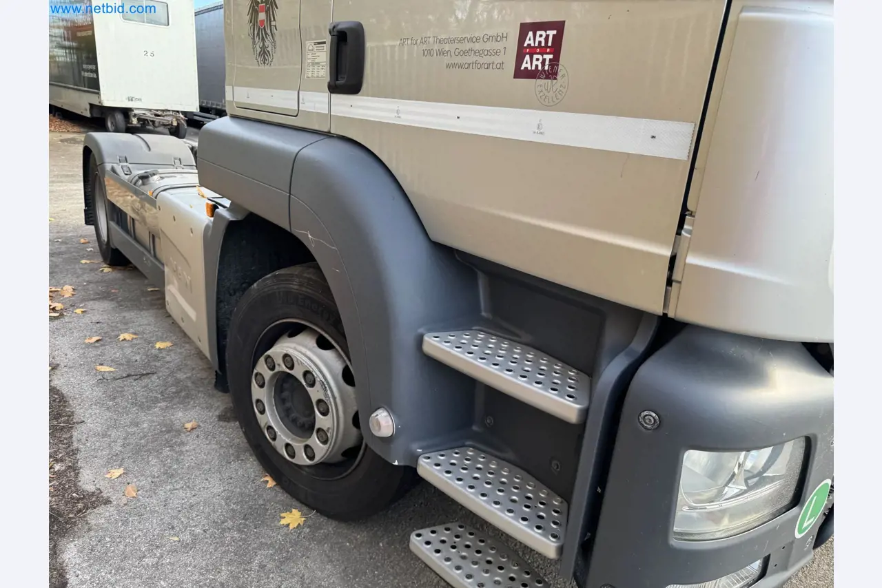 Machines and vehicles of a stage and building services engineering company-52