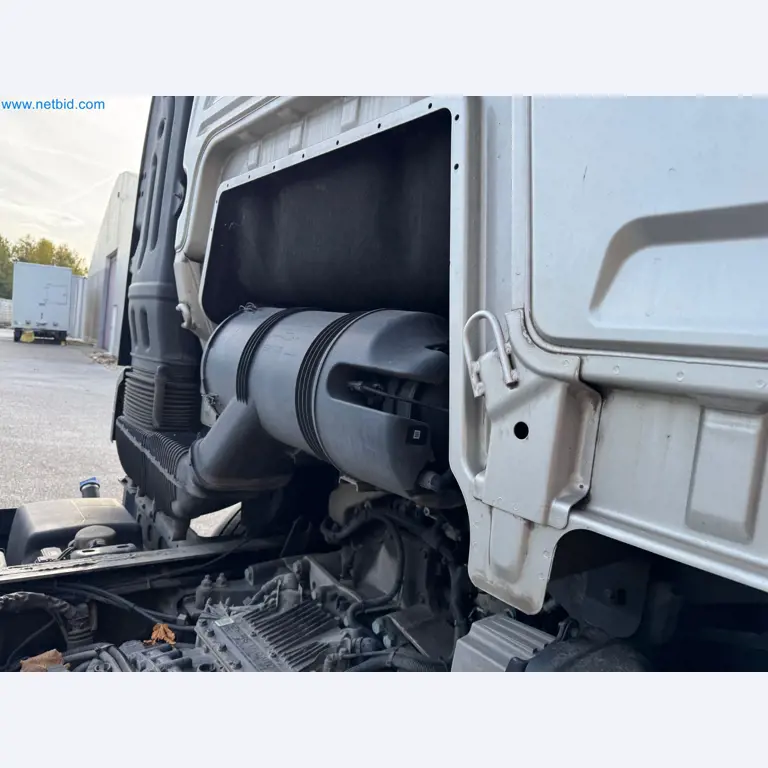 Machines and vehicles of a stage and building services engineering company-68