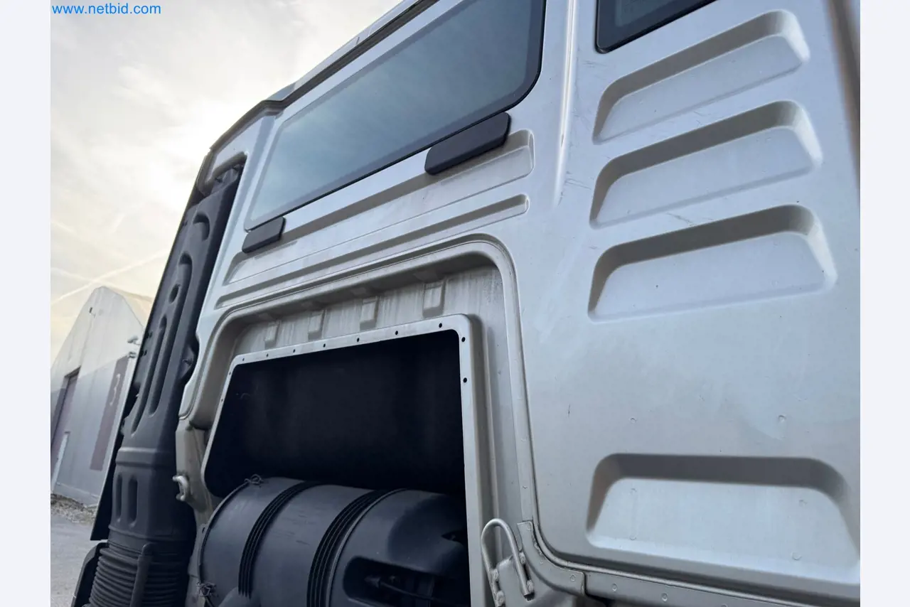 Machines and vehicles of a stage and building services engineering company-69