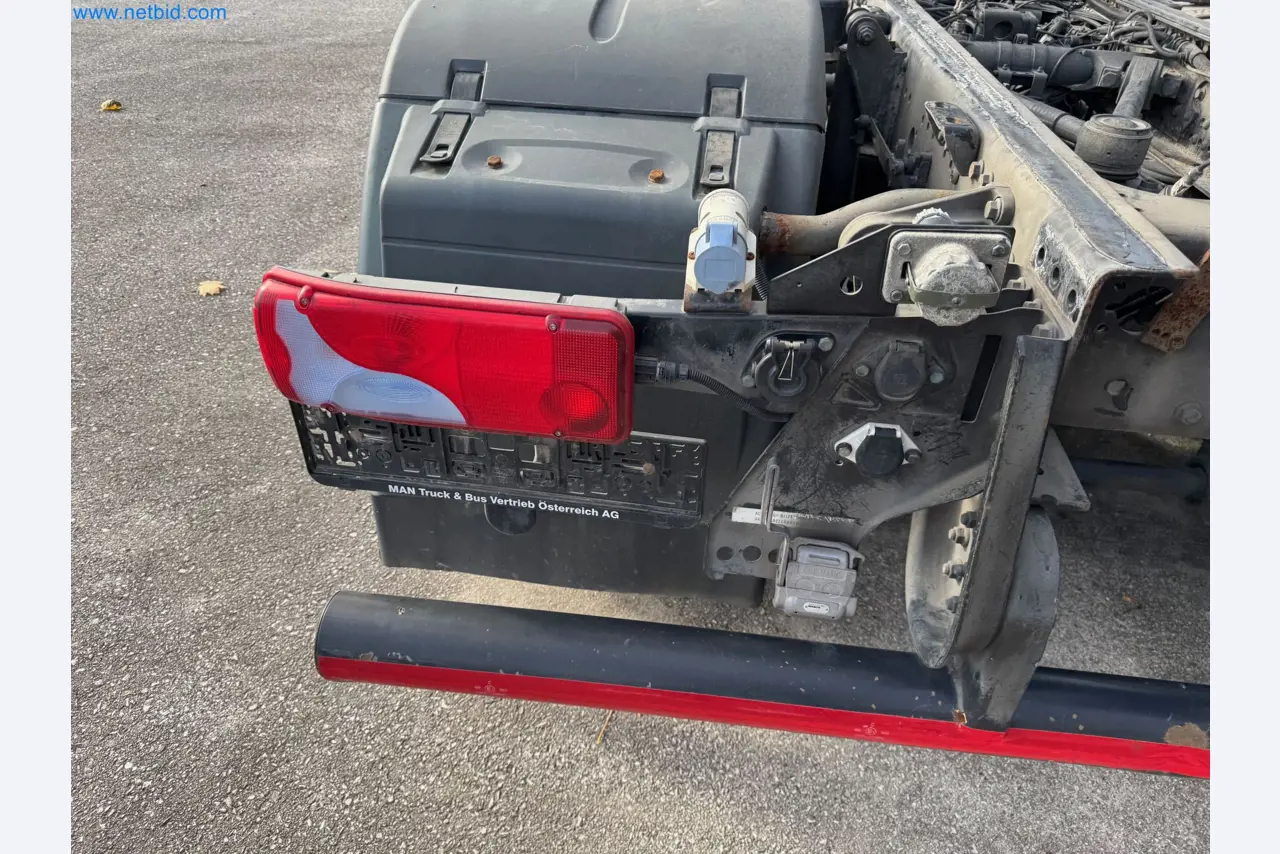 Machines and vehicles of a stage and building services engineering company-82