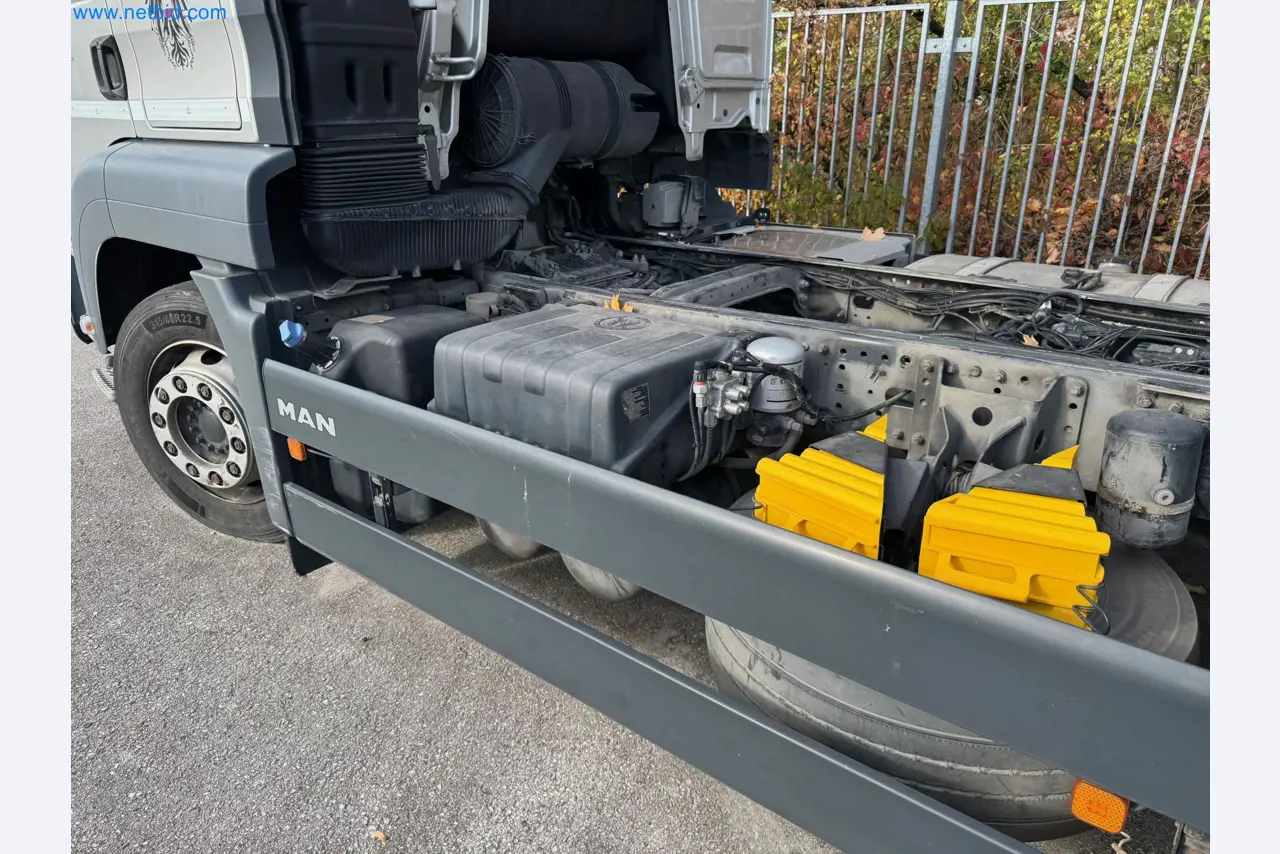 Machines and vehicles of a stage and building services engineering company-87