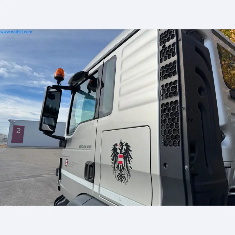 Machines and vehicles of a stage and building services engineering company-91