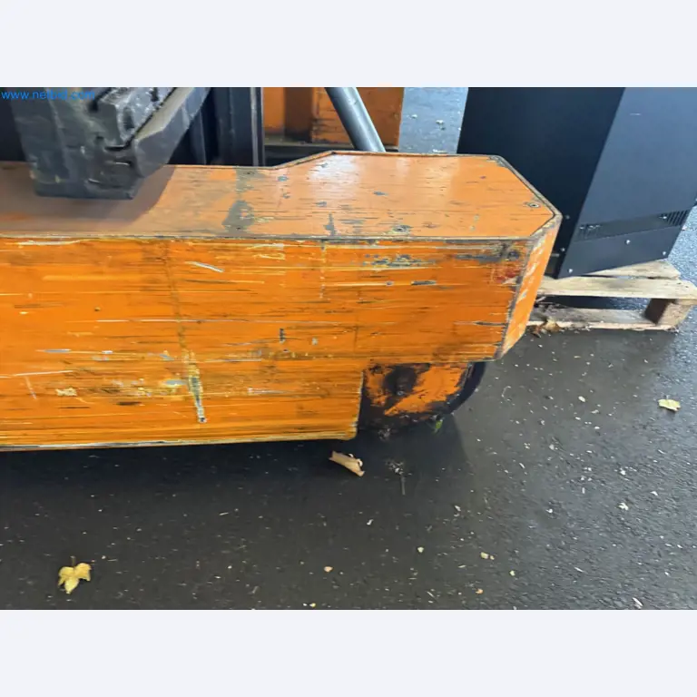 Machines and vehicles of a stage and building services engineering company-31