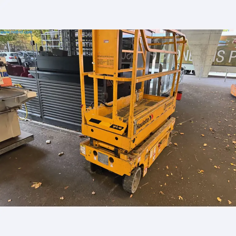 Machines and vehicles of a stage and building services engineering company-10