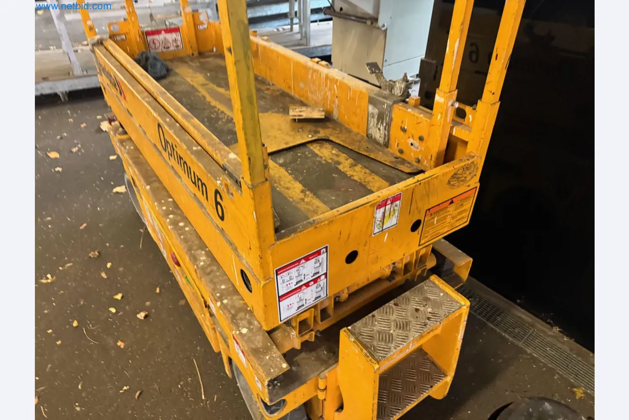 Machines and vehicles of a stage and building services engineering company-19