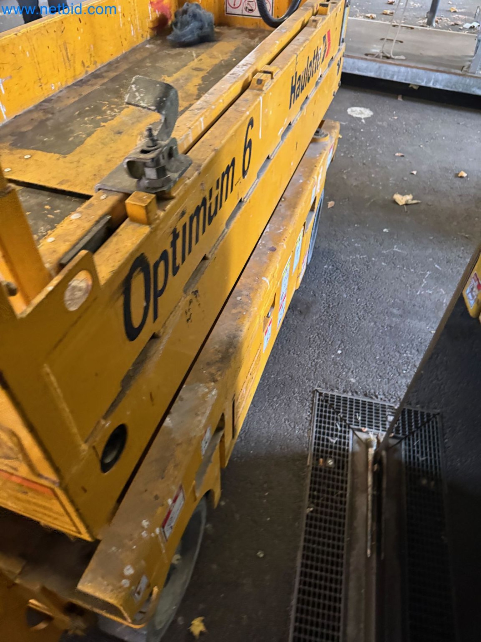 Machines and vehicles of a stage and building services engineering company-23