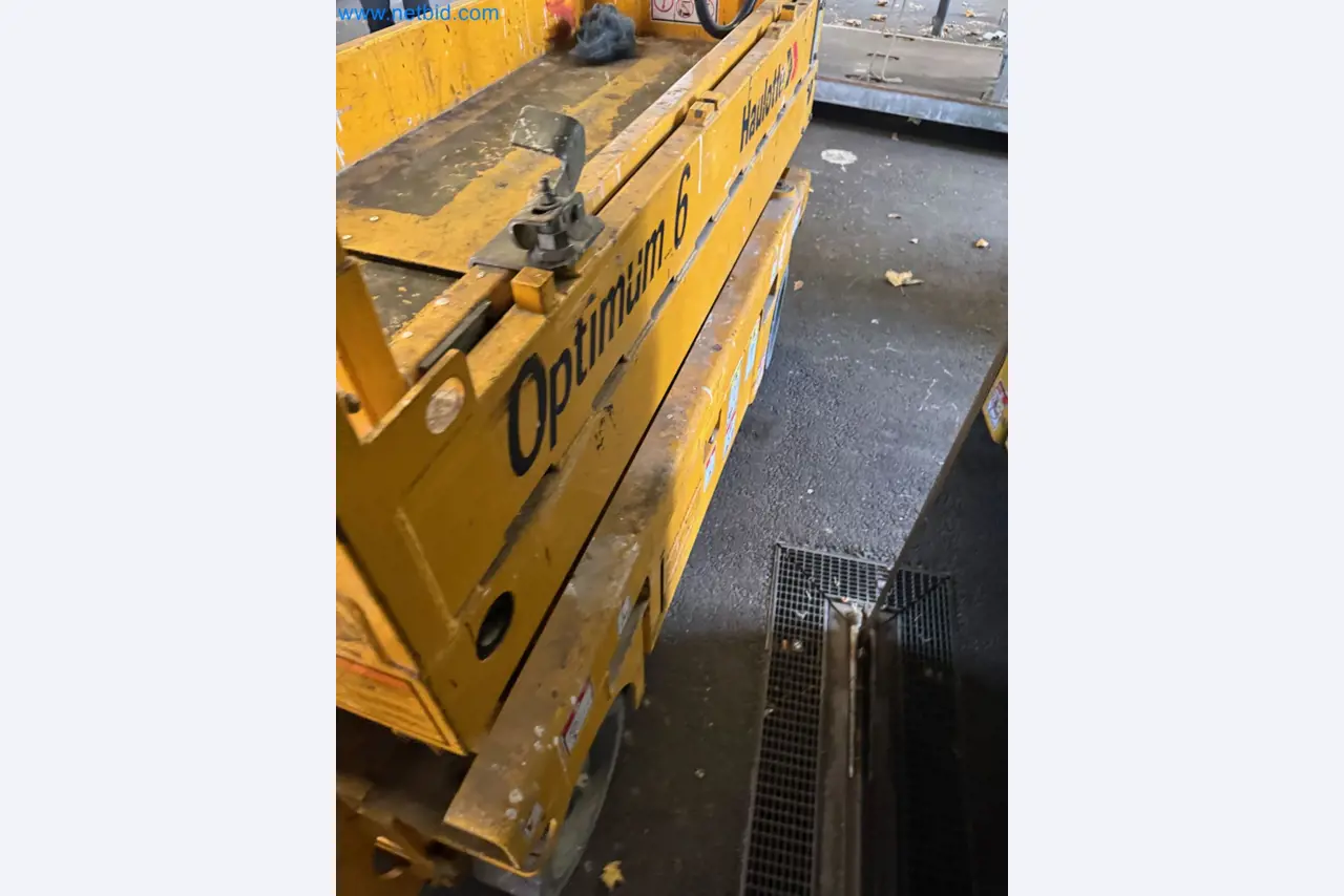 Machines and vehicles of a stage and building services engineering company-23