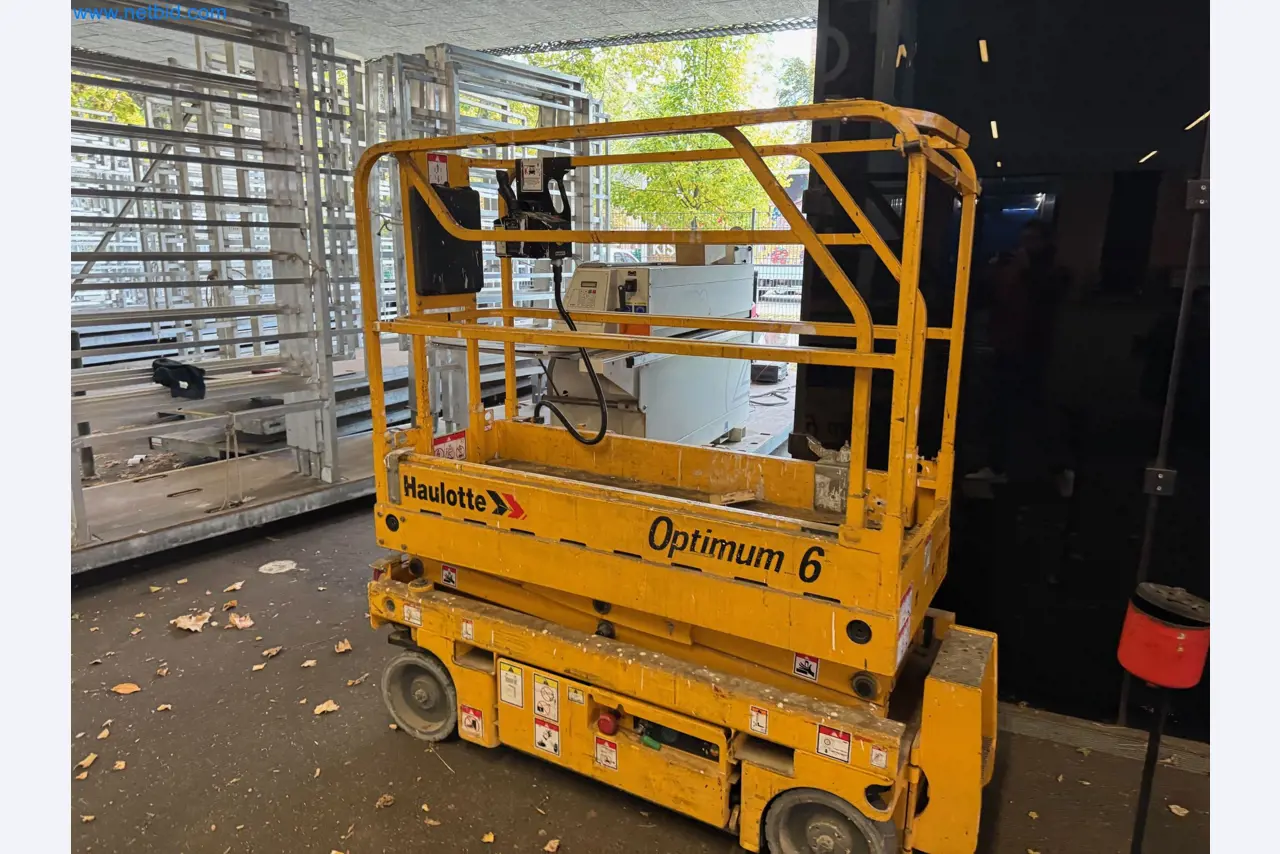 Machines and vehicles of a stage and building services engineering company-36